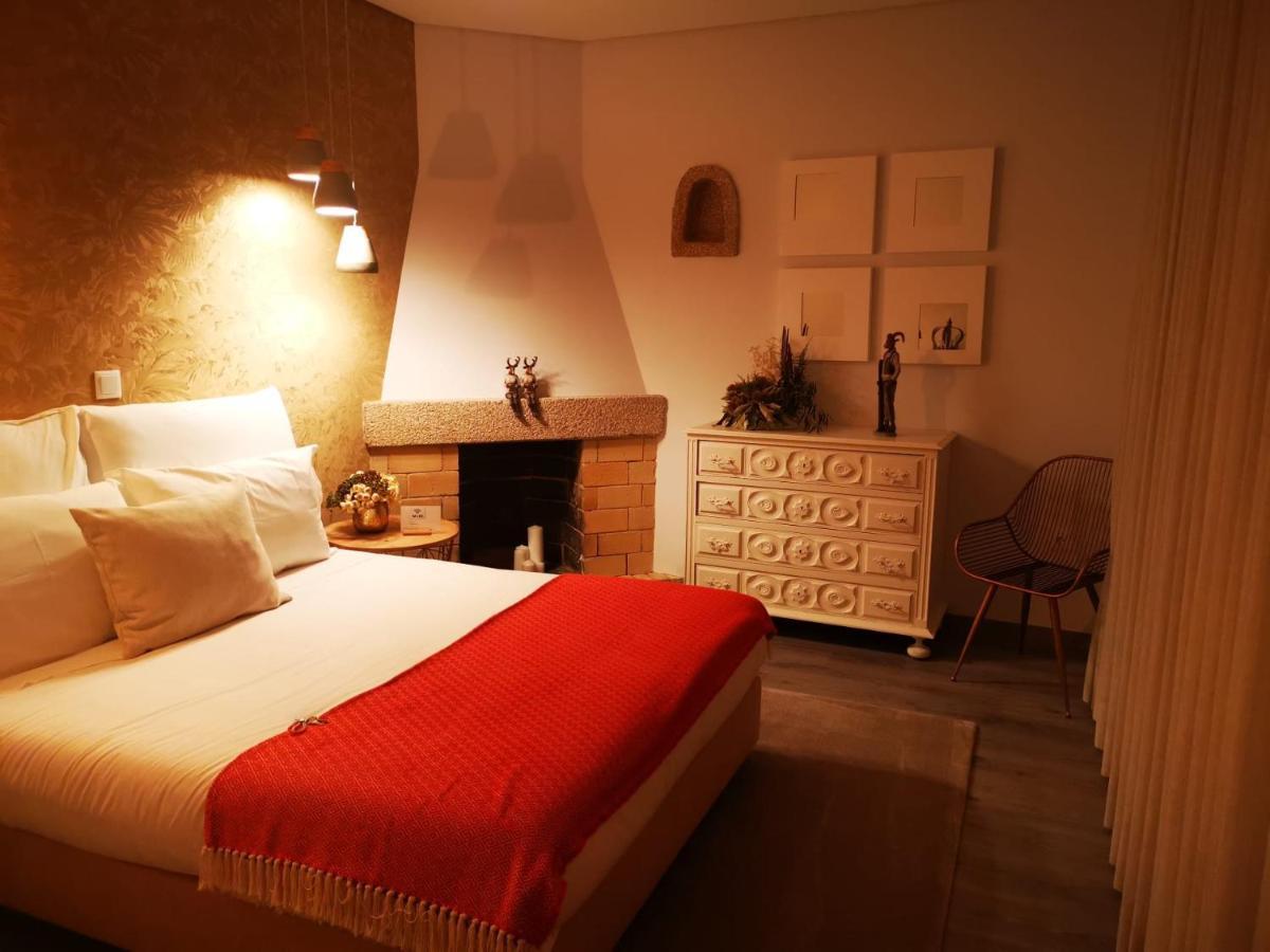 Casa Do Castelo Hotell Sernancelhe Exteriör bild